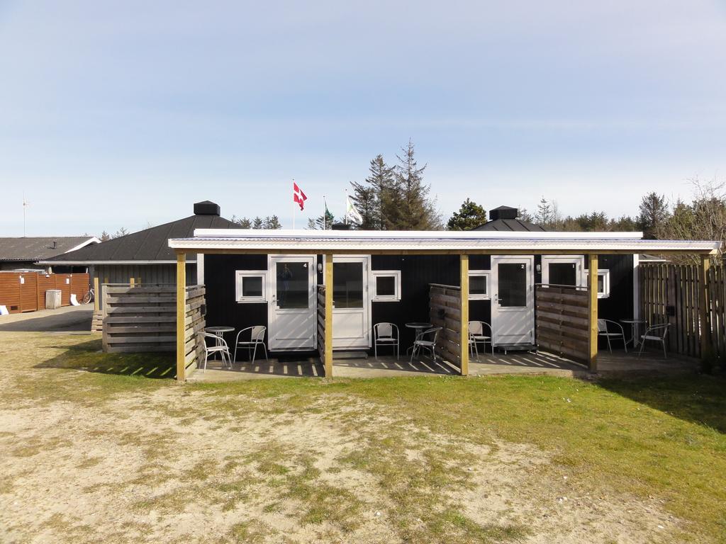 Tornby Strand Camping Rooms Гіртсгальс Номер фото